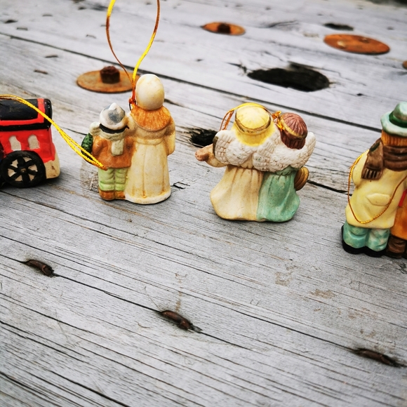 Vintage Bisque Porcelain Hand-painted Christmas Ornaments ~ Set of 6 - Picture 10 of 16